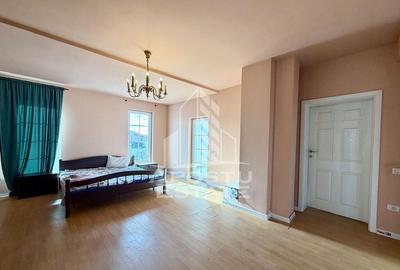 Jumatate de Duplex, 5 camere, 4 bai, PetFriendly, curte, ... - 12