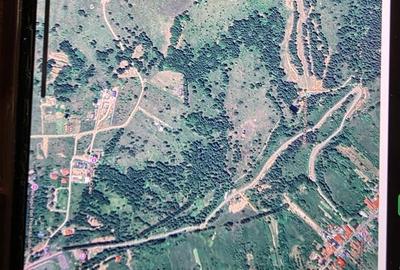 Teren de 4290 mp, în Gărâna - 5