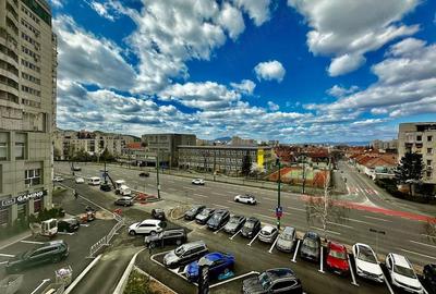 Spațiu comercial, de 70 mp, în Centrul Civic