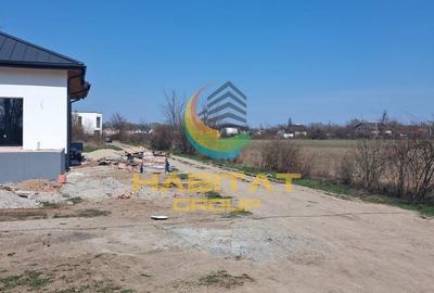 Teren Construcții intravilan de 3756 mp, în Est - 8