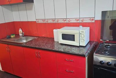 Inchiriez ap.3 camere - 1