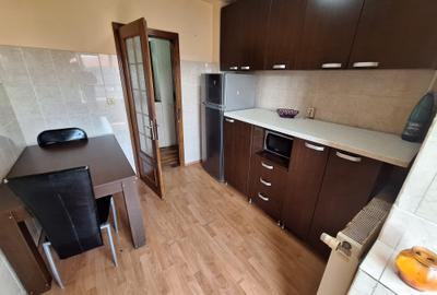 Apartament cu 2 camere decomandat în Torontalului - 3