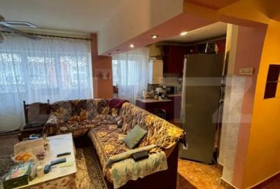 Apartament cu 4 camere decomandat în Micro 17 - 8