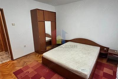 Apartament cu 2 camere decomandat în Independenței - 3