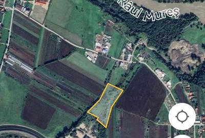 Teren de 22300 mp, în Central - 10