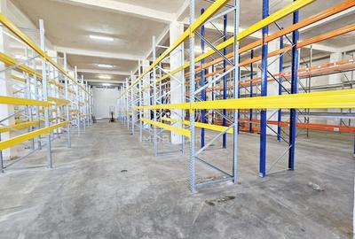 Spațiu industrial, de 1,600 mp, în 1 Mai - 2