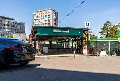 Apartament cu 2 camere semidecomandat în 1 Mai