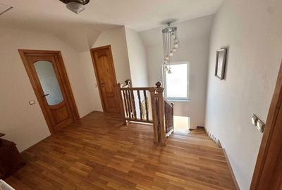 Casă cu 4 camere cu Teren 470 Mp în Câmpului - 1