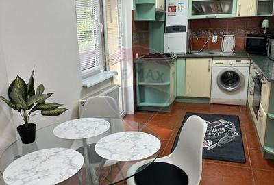 Apartament cu 3 camere de inchiriat in Andrei Muresanu - 12