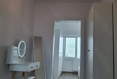 Apartament cu 3 camere semidecomandat, mobilat în Central - 6