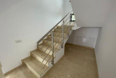 Casa individuala de vanzare, toate utilitatile, 4 camere, mansarda - 2