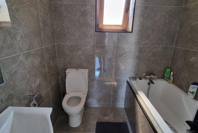 Casa/Vila complet mobilata si utilat- 4 camere/Com.Berceni - 4