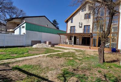 Casă cu 7 camere cu Teren 527 Mp în Berceni - 8
