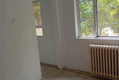 Apartament cu 2 camere la parter zona Sagului - 4