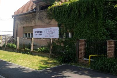 Casă cu 4 camere în Central - 8