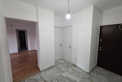 Romana Coloane apartament 3 camere  de vanzare - 44