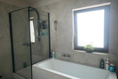 Casă cu 4 camere în Florești