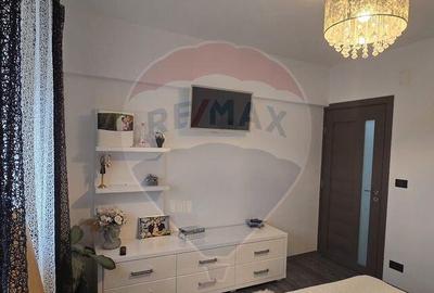 Apartament Central cu 4 Camere in Chi?ineu-Cri?