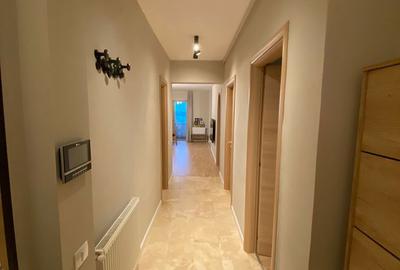 Apartament cu 4 camere decomandat în Sisești - 3