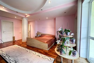 Imobil cu destinatie locuinta, pretabil afacere domeniul medical, social - 4