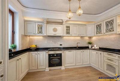 Apartament cu 4 camere decomandat, mobilat în Tractorul - 8
