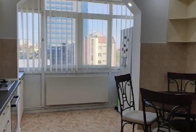 Apartament cu 2 camere semidecomandat în Central - 3
