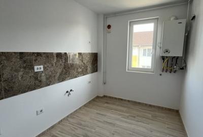 DEZVOLTATOR, DECOMANDAT, ZONA PLANETELOR - 3