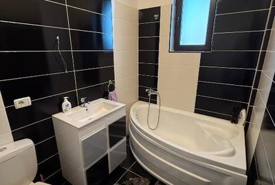 Direct proprietar – Apartament 3 camere modern în Pitești, Str. Negru Vodă 36A - 10