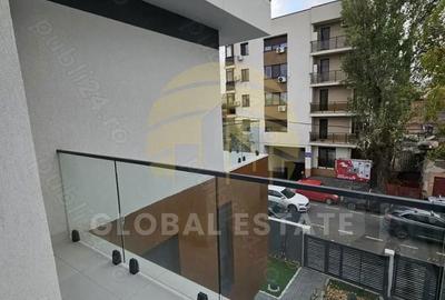 Casă cu 6 camere cu Canalizare în Tei - 11