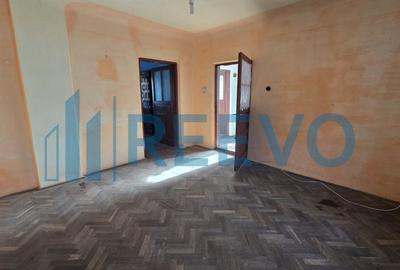 Casă individuală cu 3 camere cu Teren 1299 Mp în Central - 11