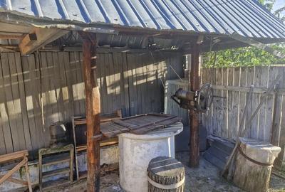 Casă cu 4 camere cu Teren 1900 Mp în Bolovani - 3