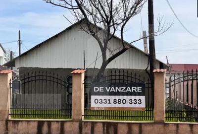 Casă cu 4 camere cu Teren 420 Mp în Central