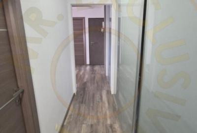 Apartament cu 3 camere decomandat, mobilat în Central - 2