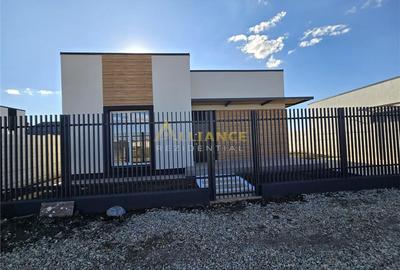 Casă cu 4 camere cu Teren 440 Mp în Berceni