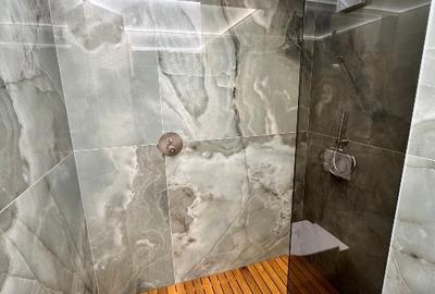 Apartament cu 3 camere în Central - 13