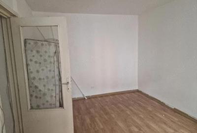 Garsonieră decomandată în Central - 6