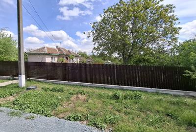 Casă cu 3 camere cu Canalizare în Săveni - 35