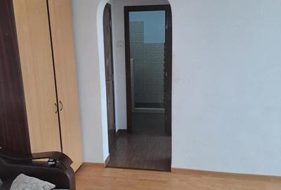 Apartament cu 2 camere semidecomandat în Independenței - 1