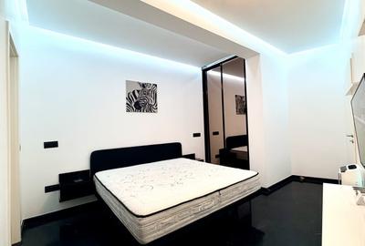 Apartament cu 3 camere semidecomandat în 13 Septembrie - 22