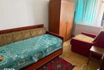 Apartament cu 4 camere semidecomandat în Micro 9 - 8