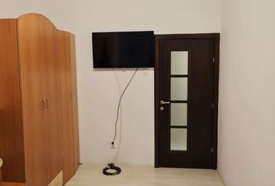 Apartament cu 2 camere decomandat în Tractorul - 5