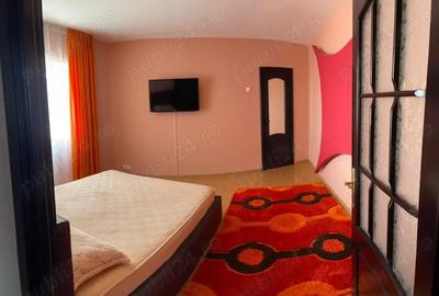 Apartament cu 3 camere decomandat în 1 Mai - 9
