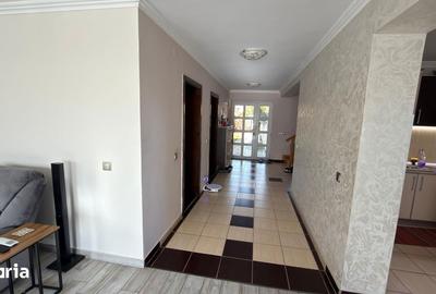 Casă cu 4 camere cu Teren 600 Mp în Nojorid - 1