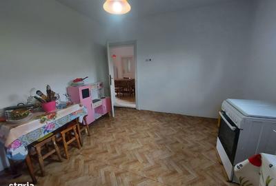Casă cu 3 camere cu Teren 700 Mp în Voinești - 6