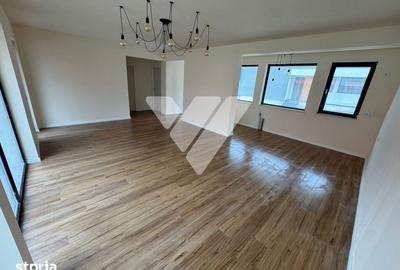 Casă cu 3 camere cu Teren 300 Mp în Sadu - 10