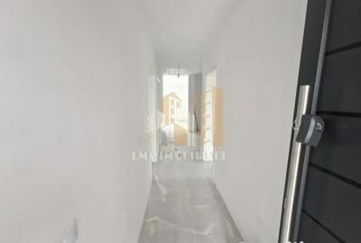 Casă cu 4 camere cu Canalizare în Sânpetru - 3