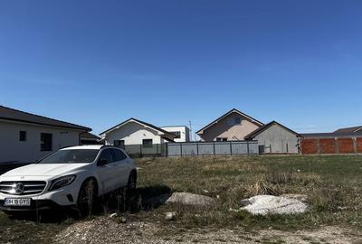 Teren de 418 mp, în Exterior Vest - 1