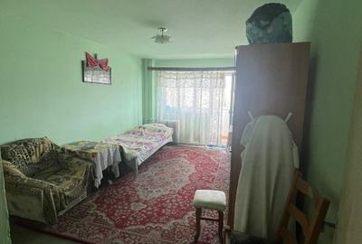 Apartament cu 3 camere decomandat în Gorjului - 5