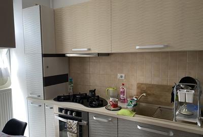 Apartament cu 3 camere decomandat în Torontalului - 6