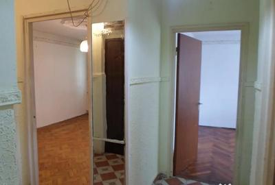 Apartament cu 3 camere decomandat în Cina - 2